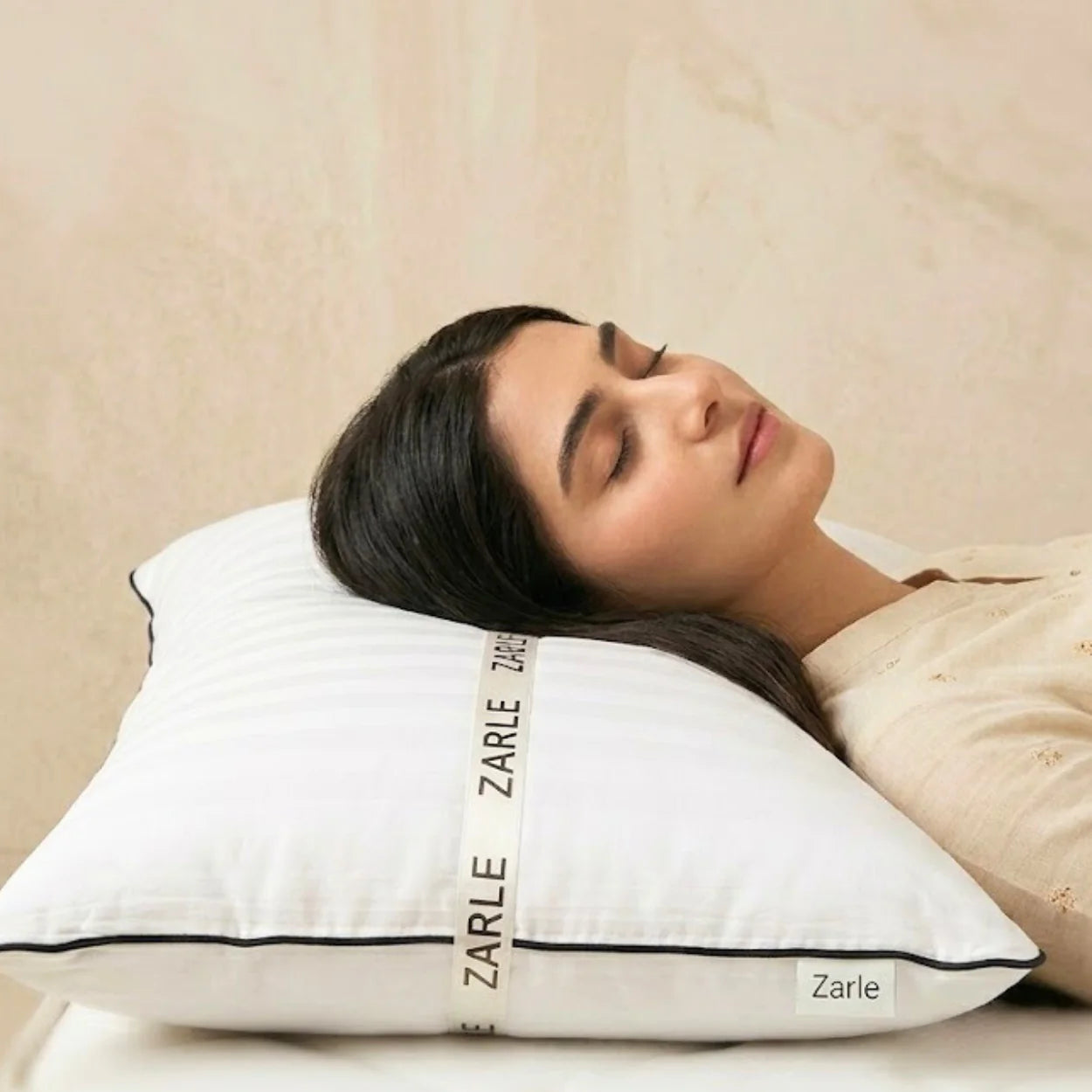 Luxury Hollow Fiber Filled Sleeping Pillow – Soft & Comfortable | White